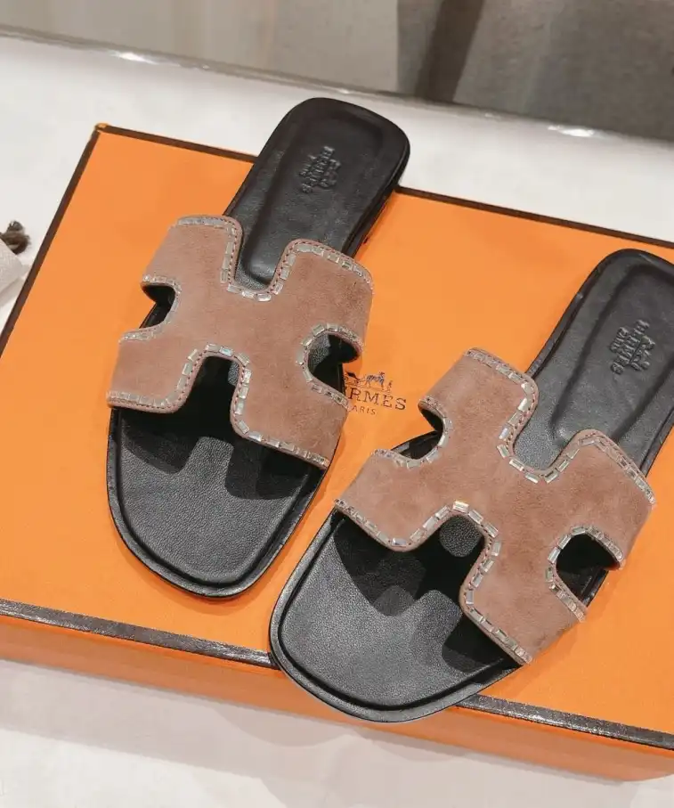 hype Hermes Slippers