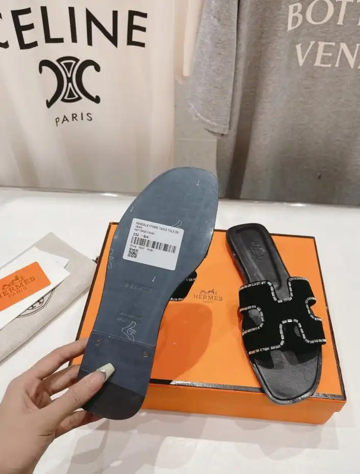 hype Hermes Slippers