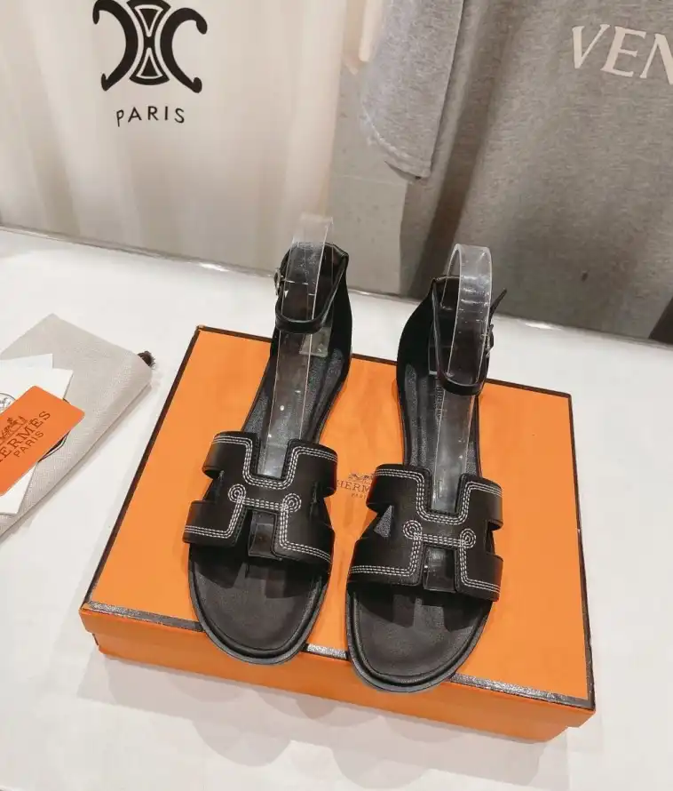 hype Hermes Slippers