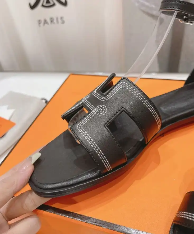 hype Hermes Slippers