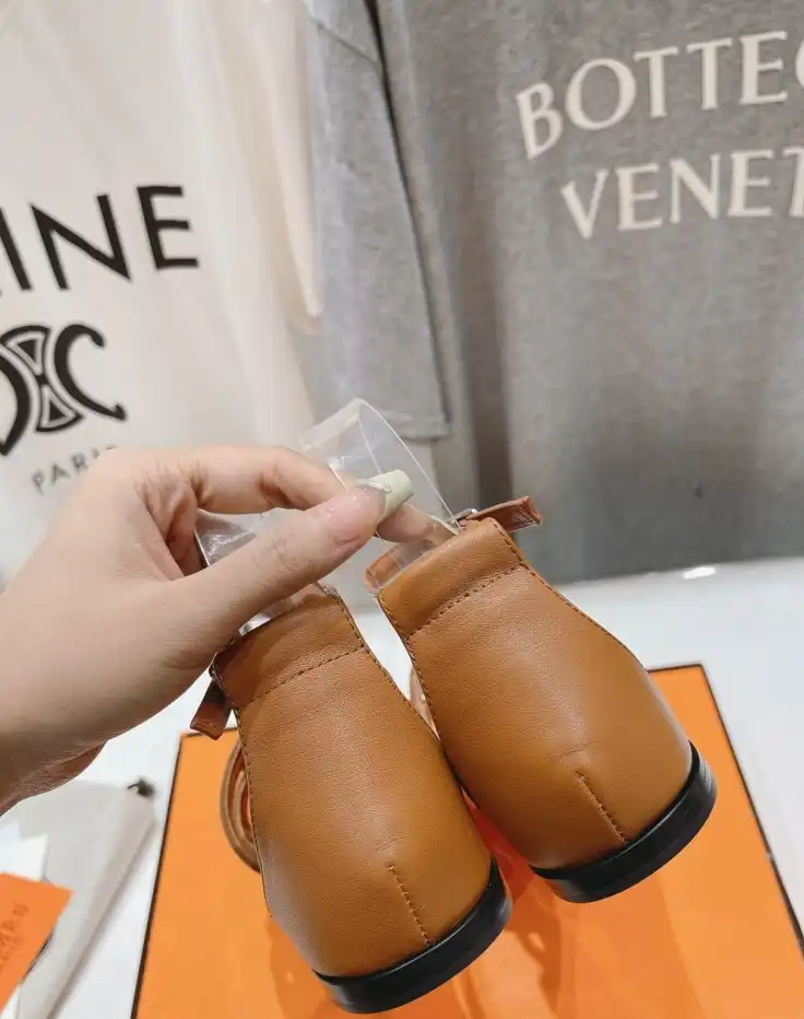 hype Hermes Slippers