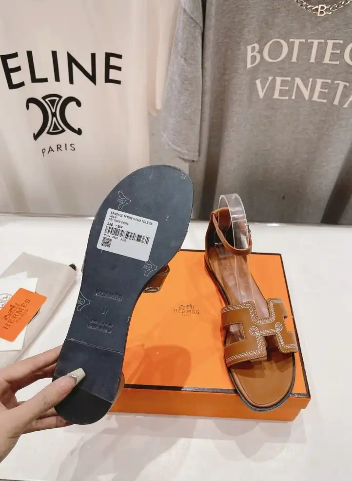 hype Hermes Slippers