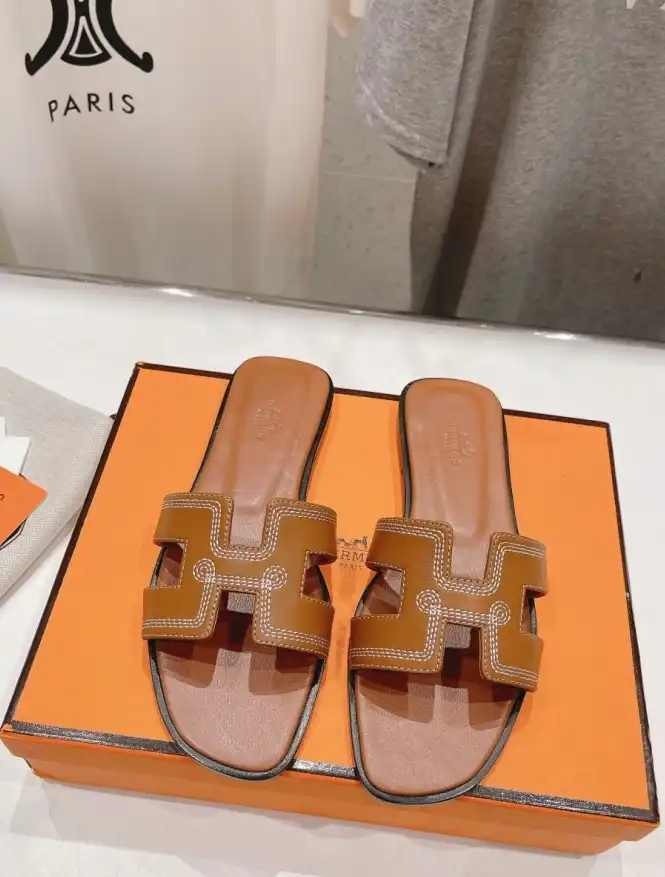 hype Hermes Slippers