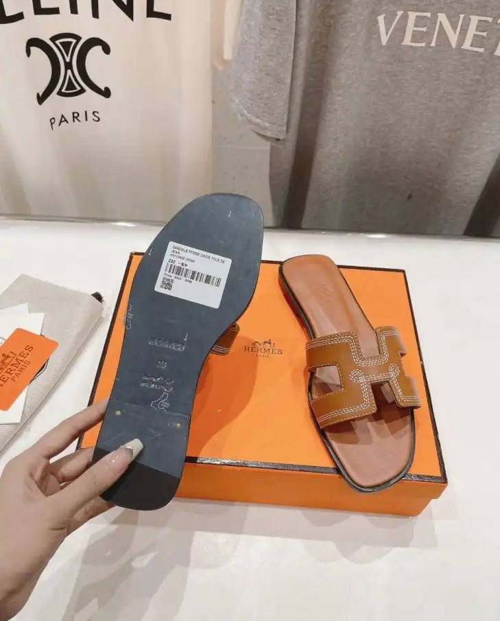 hype Hermes Slippers