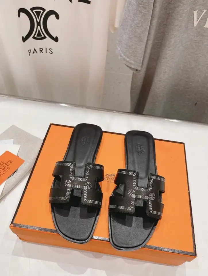 hype Hermes Slippers