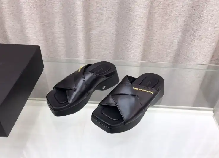 hype Alexander Wang Slippers