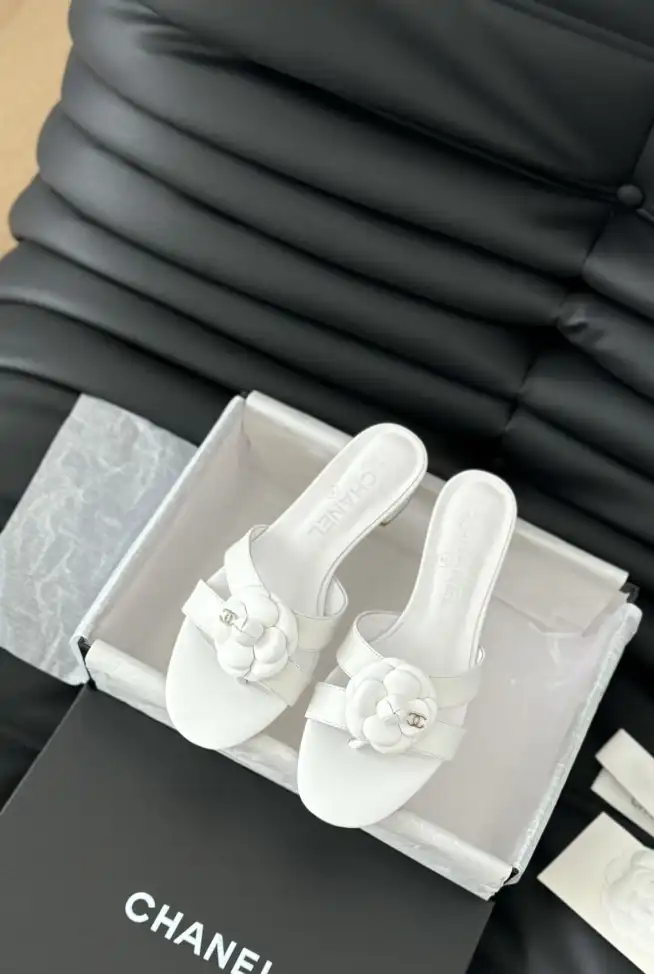 hype Chanel Slippers