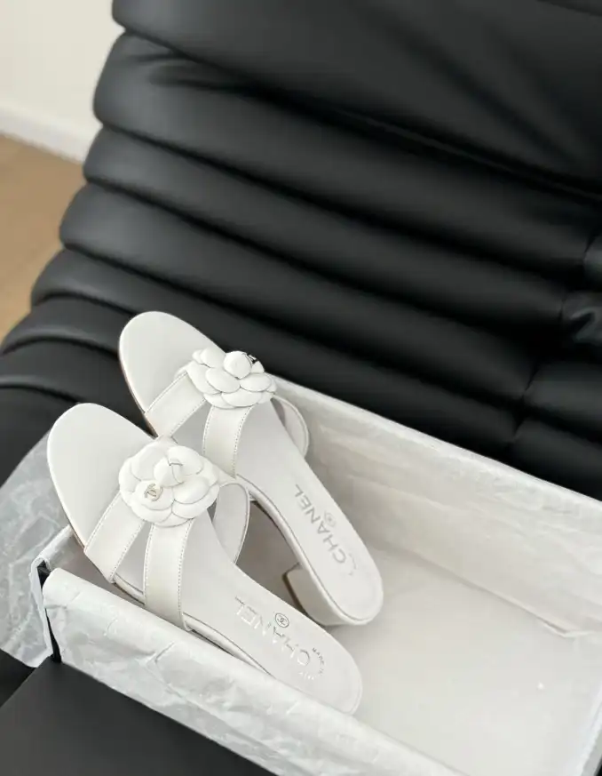 hype Chanel Slippers