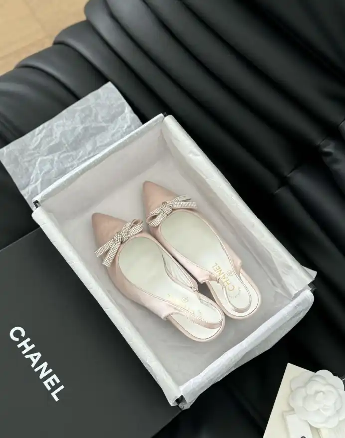 hype Chanel High Heels