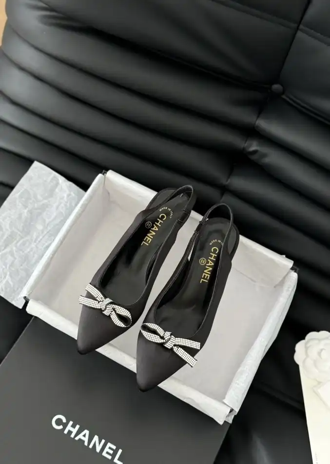 hype Chanel High Heels