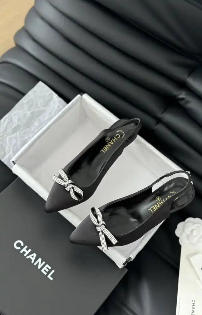 hype Chanel High Heels