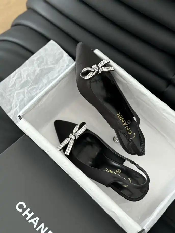 hype Chanel High Heels