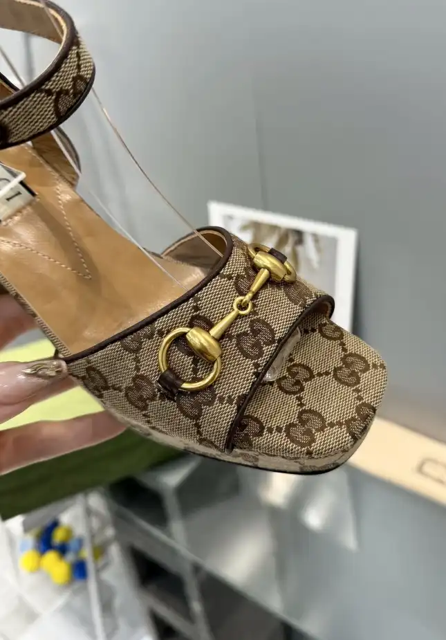 hype Gucci High Heels