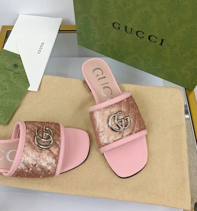 hype Gucci Slippers