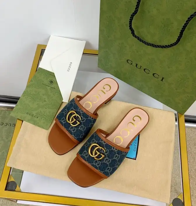 hype Gucci Slippers