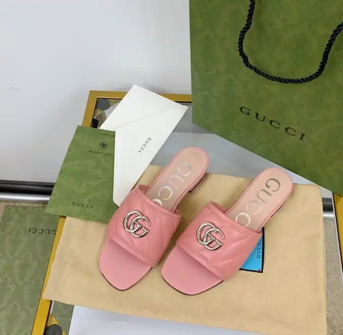 hype Gucci Slippers