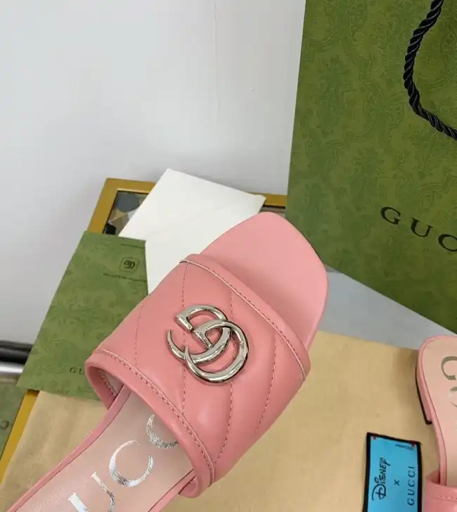 hype Gucci Slippers