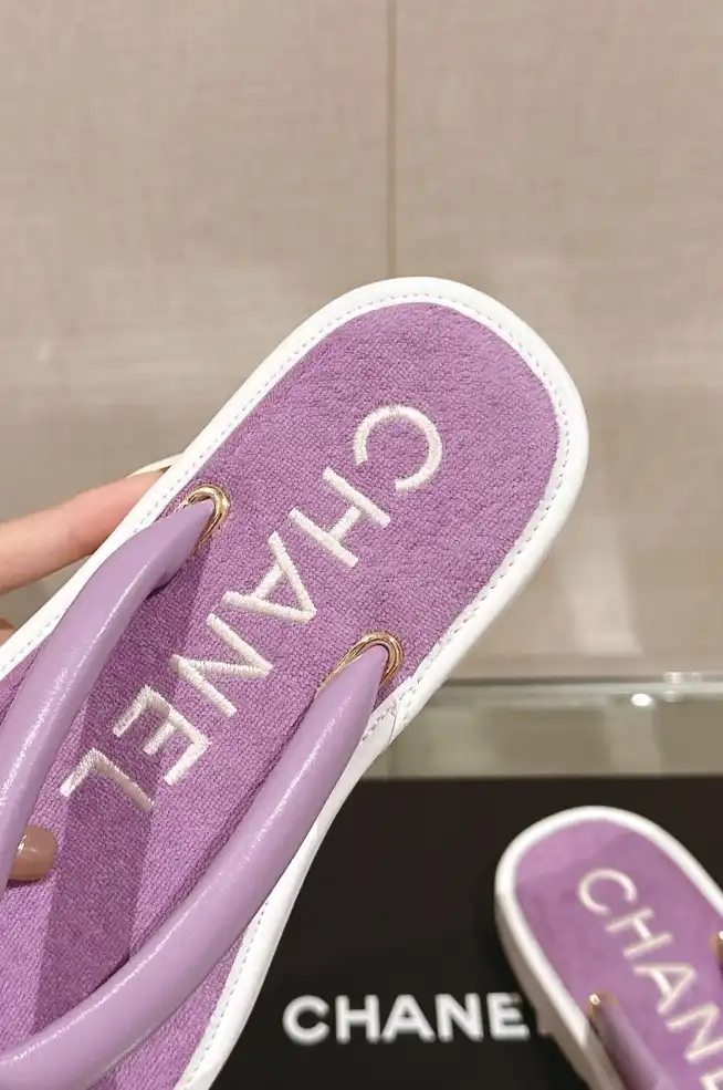 hype Chanel Slippers