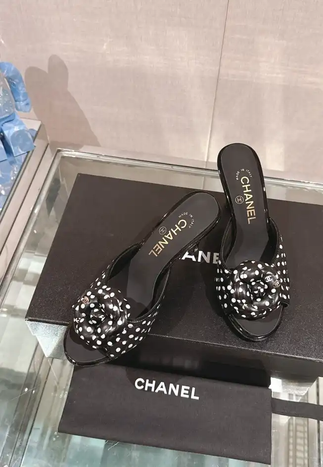 hype Chanel High Heels