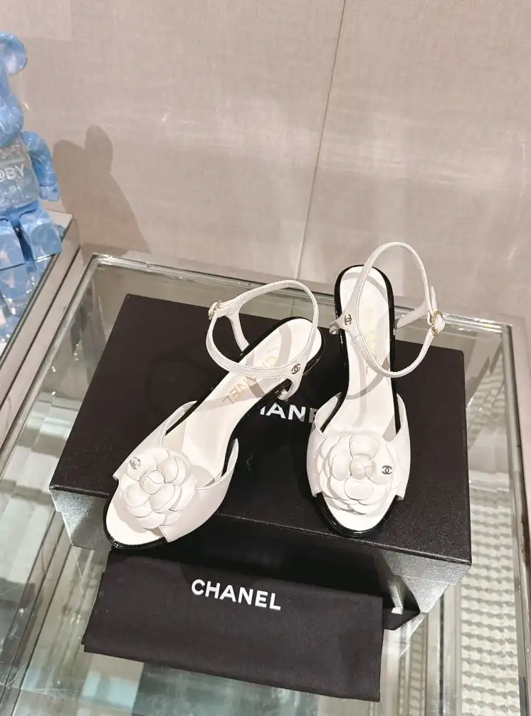 hype Chanel High Heels