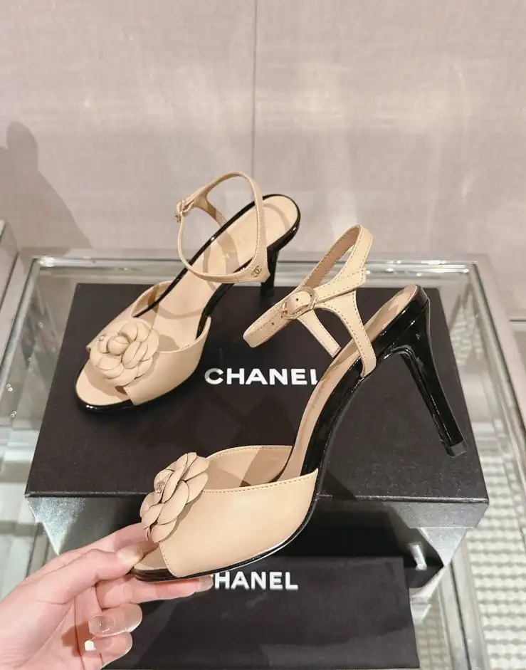 hype Chanel High Heels