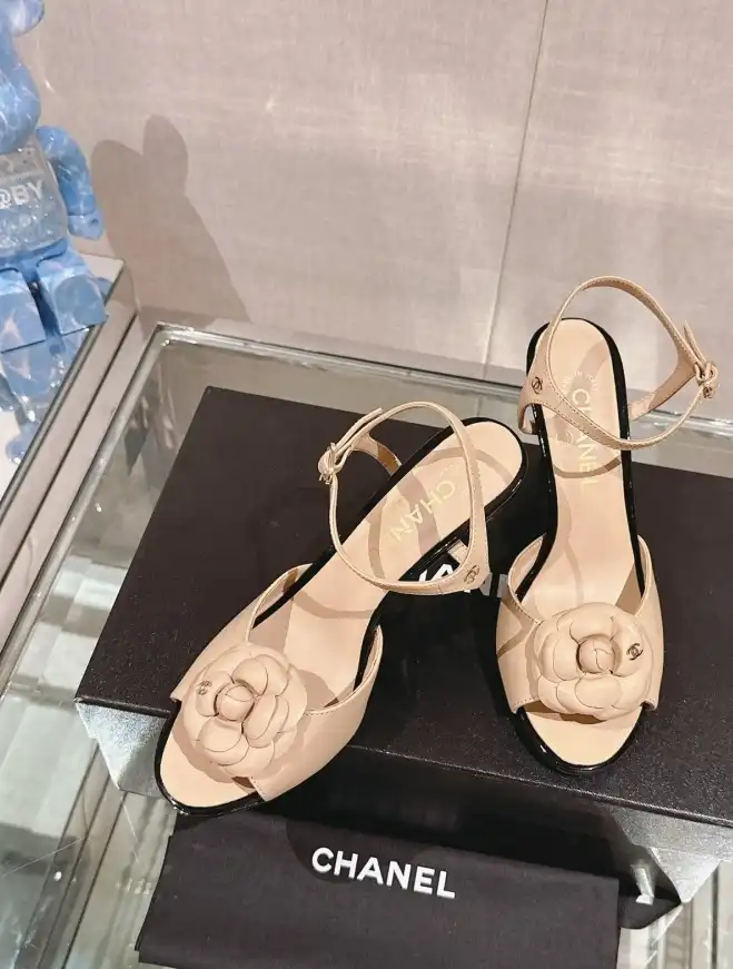 hype Chanel High Heels