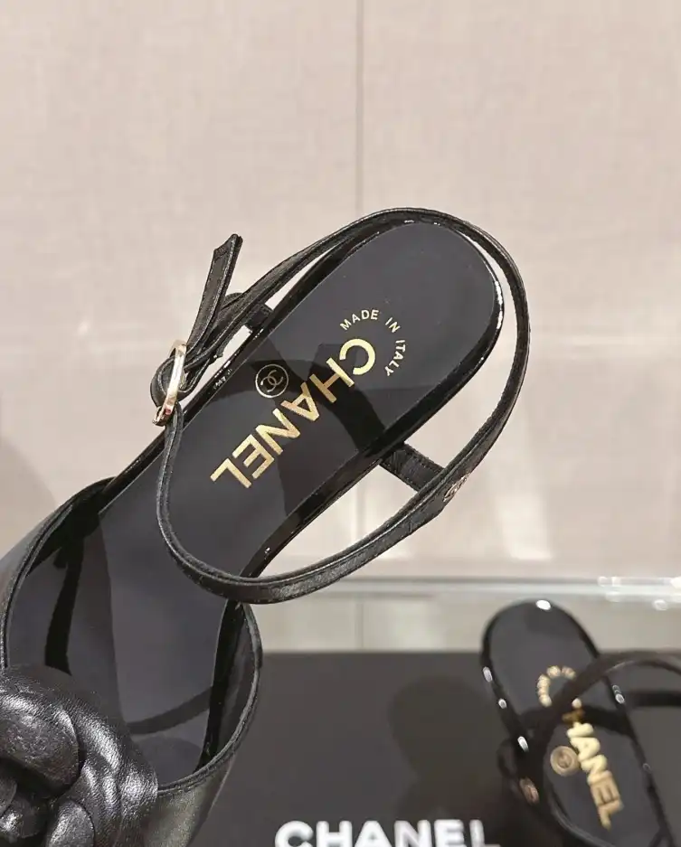 hype Chanel High Heels