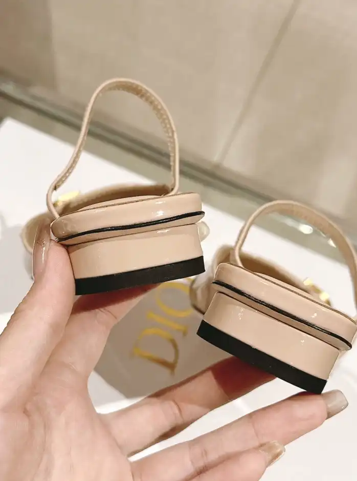 hype Christian Dior Sandals