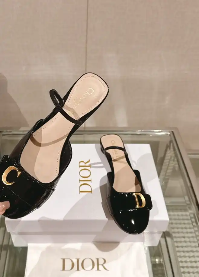 hype Christian Dior Sandals