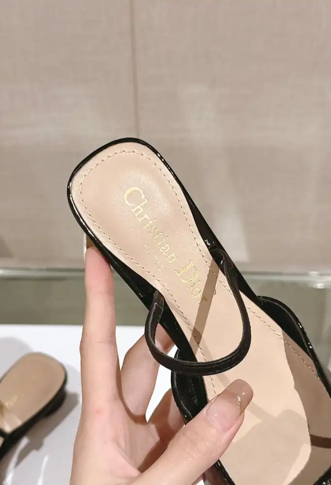 hype Christian Dior Sandals