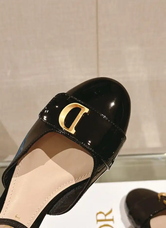 hype Christian Dior Sandals