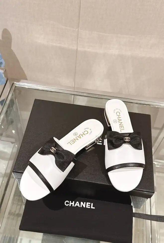 hype Chanel Slippers