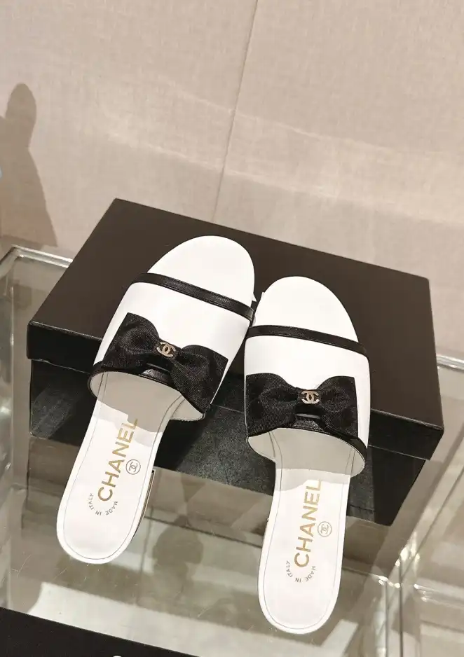 hype Chanel Slippers