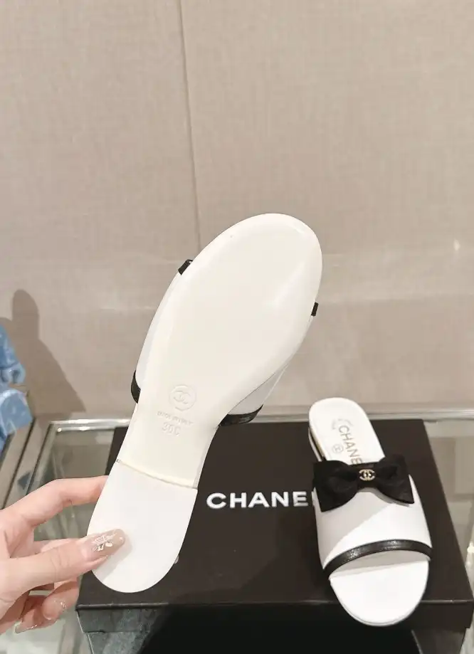 hype Chanel Slippers