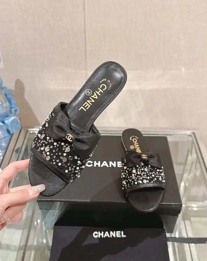 hype Chanel Slippers