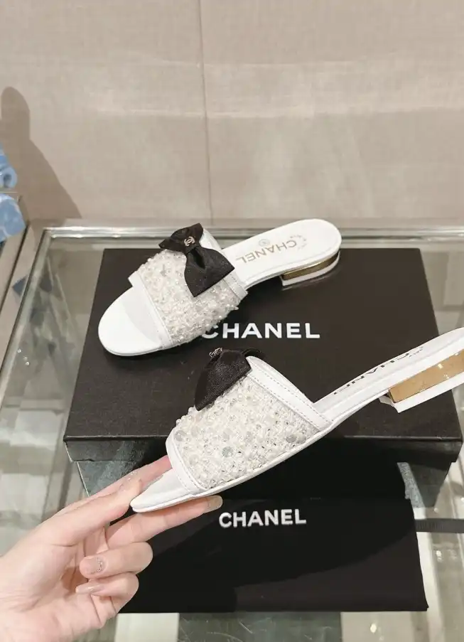 hype Chanel Slippers