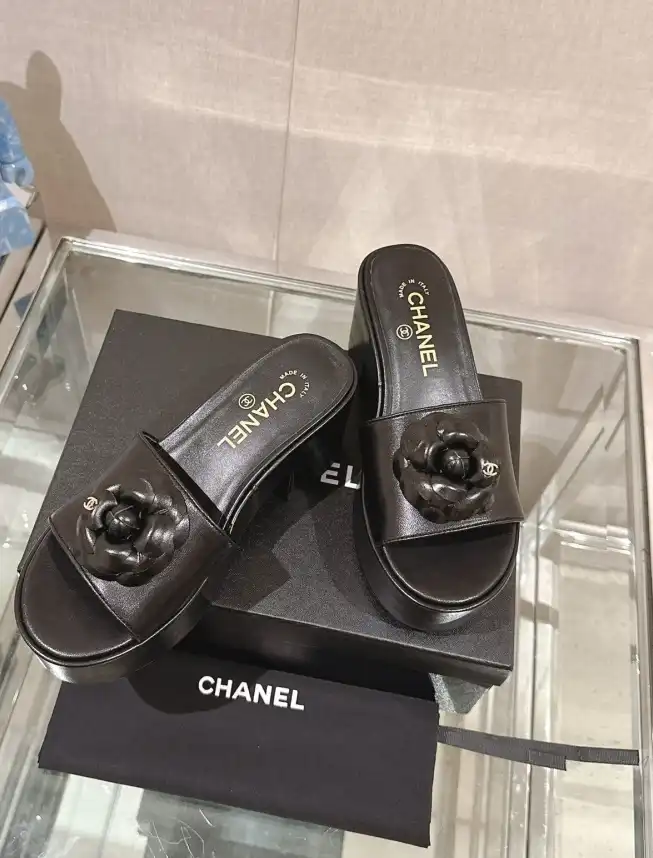 hype Chanel Slippers