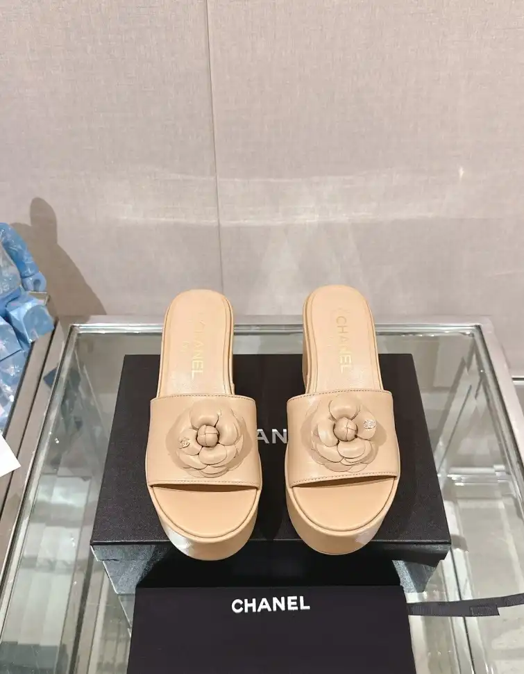 hype Chanel Slippers