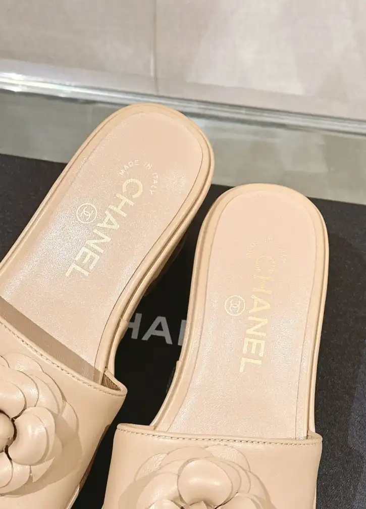 hype Chanel Slippers