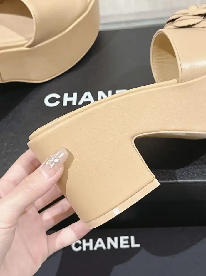 hype Chanel Slippers