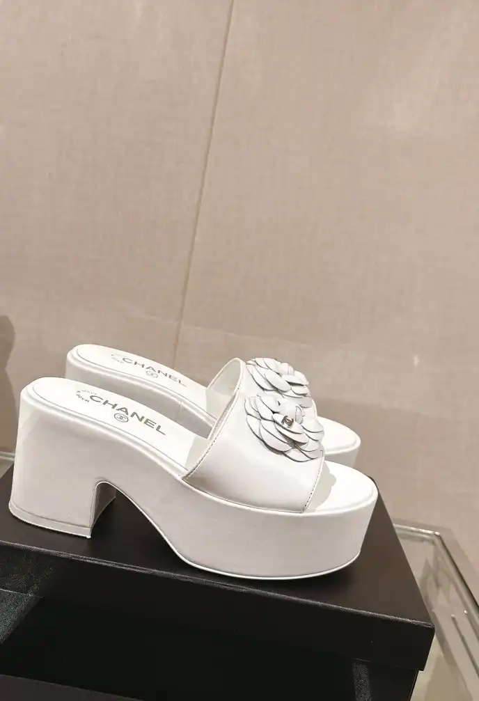 hype Chanel Slippers