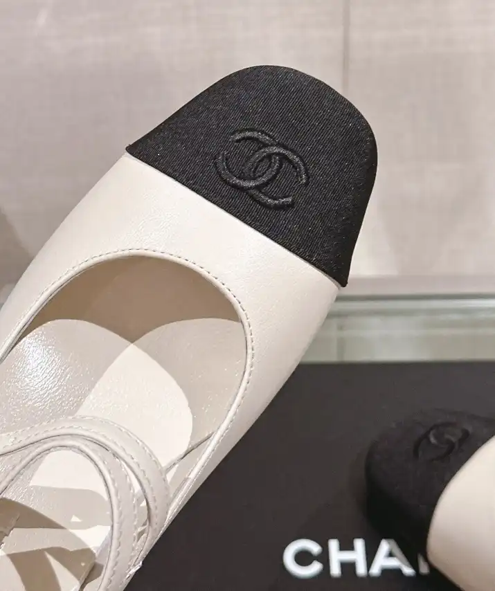 hype Chanel Slippers