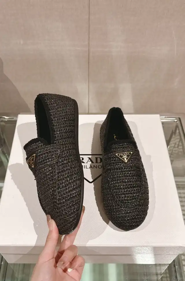 hype Prada Leather Shoes