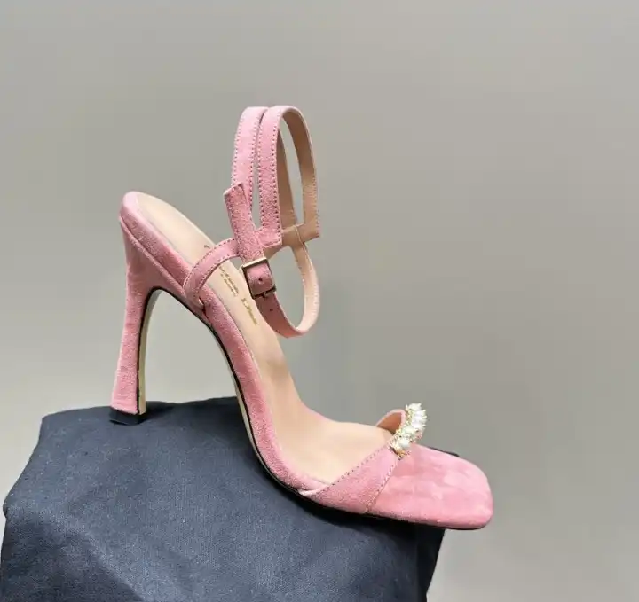 hype Christian Dior High Heels