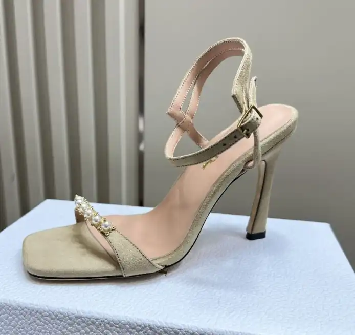 hype Christian Dior High Heels