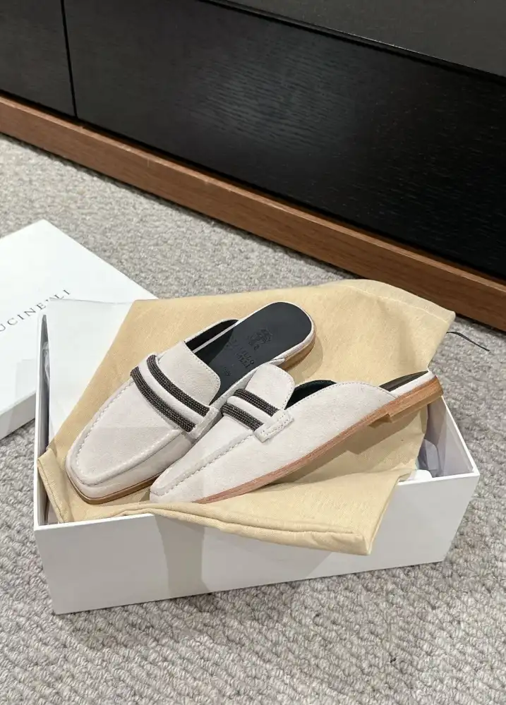 hype Chanel Slippers