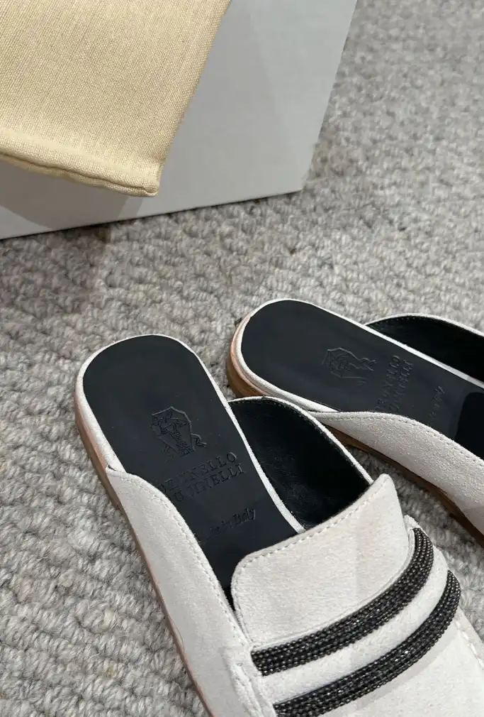 hype Chanel Slippers