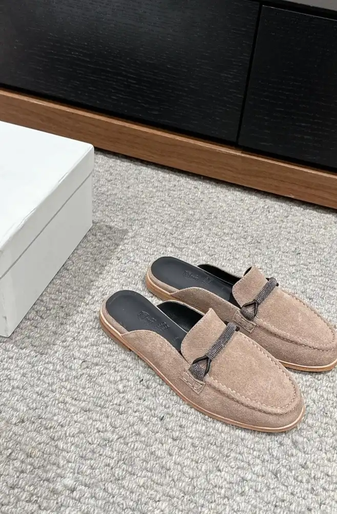 hype Chanel Slippers