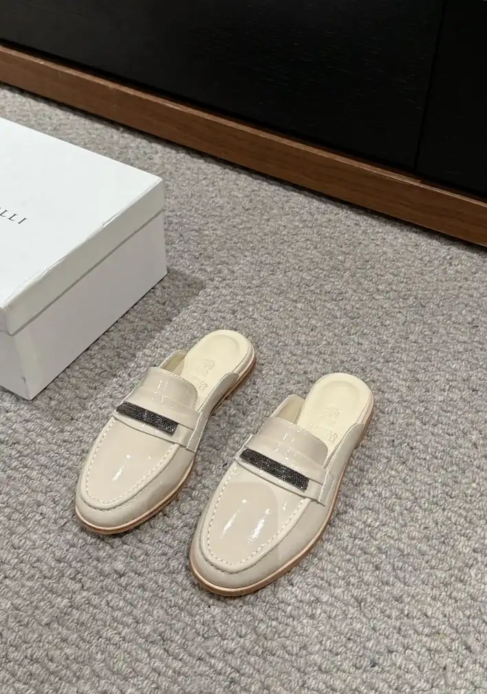 hype Chanel Slippers