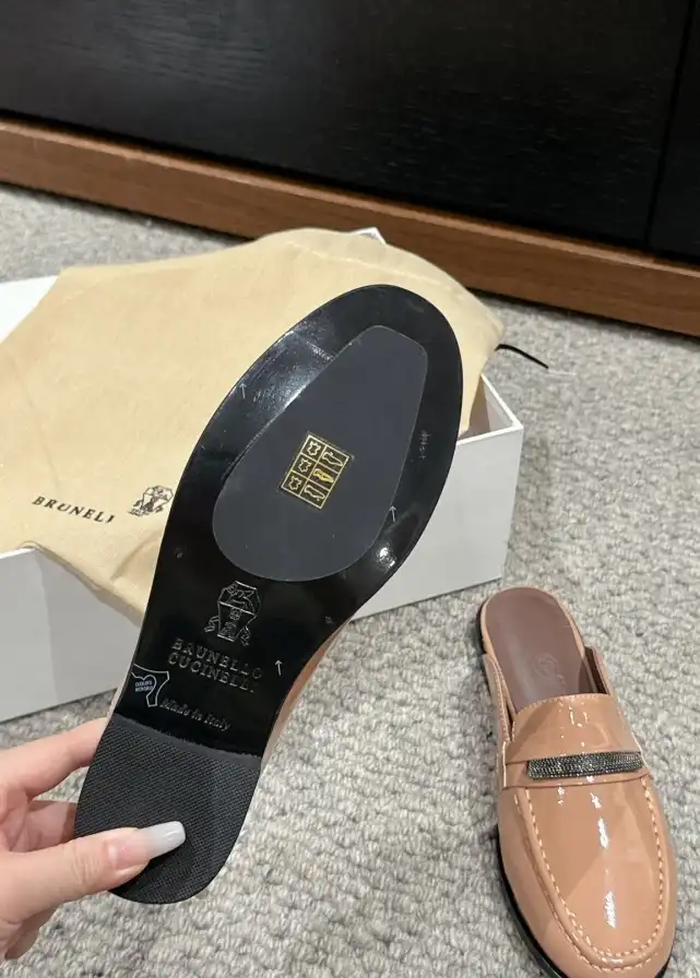 hype Chanel Slippers